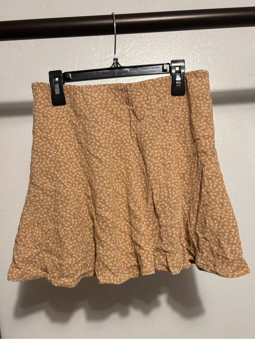American Eagle Outfitters Mustard Tan Floral Skater Skirt